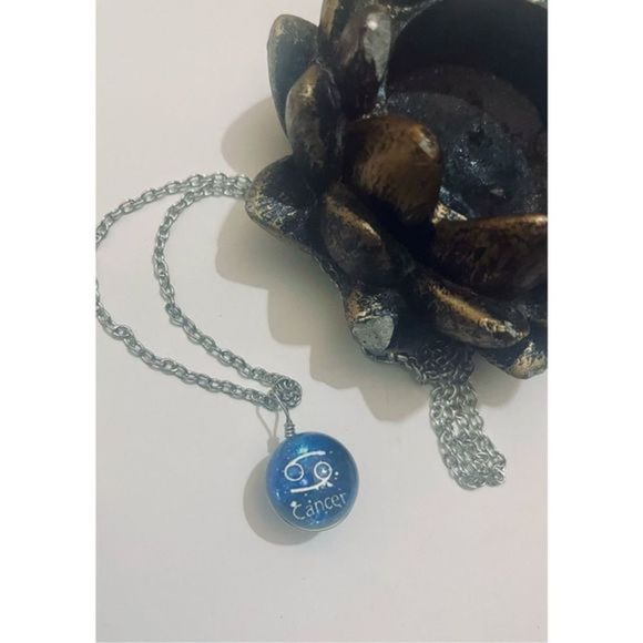 Cancer BLUE GLOBE ZODIAC STAR SIGN HOROSCOPE NECKLACE - Picture 3 of 9